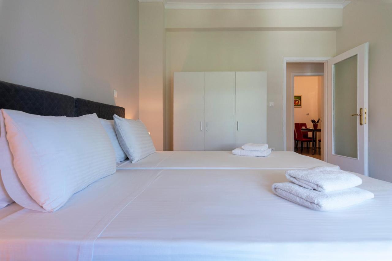 Acropolis View 2Bd Apt Next To Museum & Metro Атина Екстериор снимка